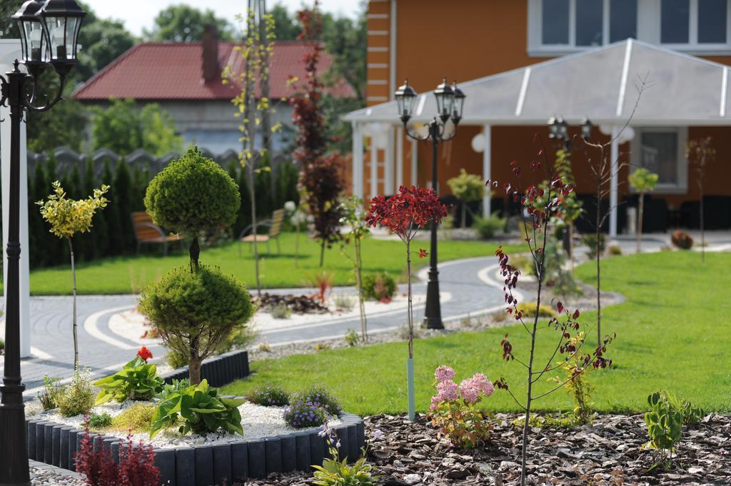 Zajazd Cobra Ostrów Mazowiecka Exterior foto